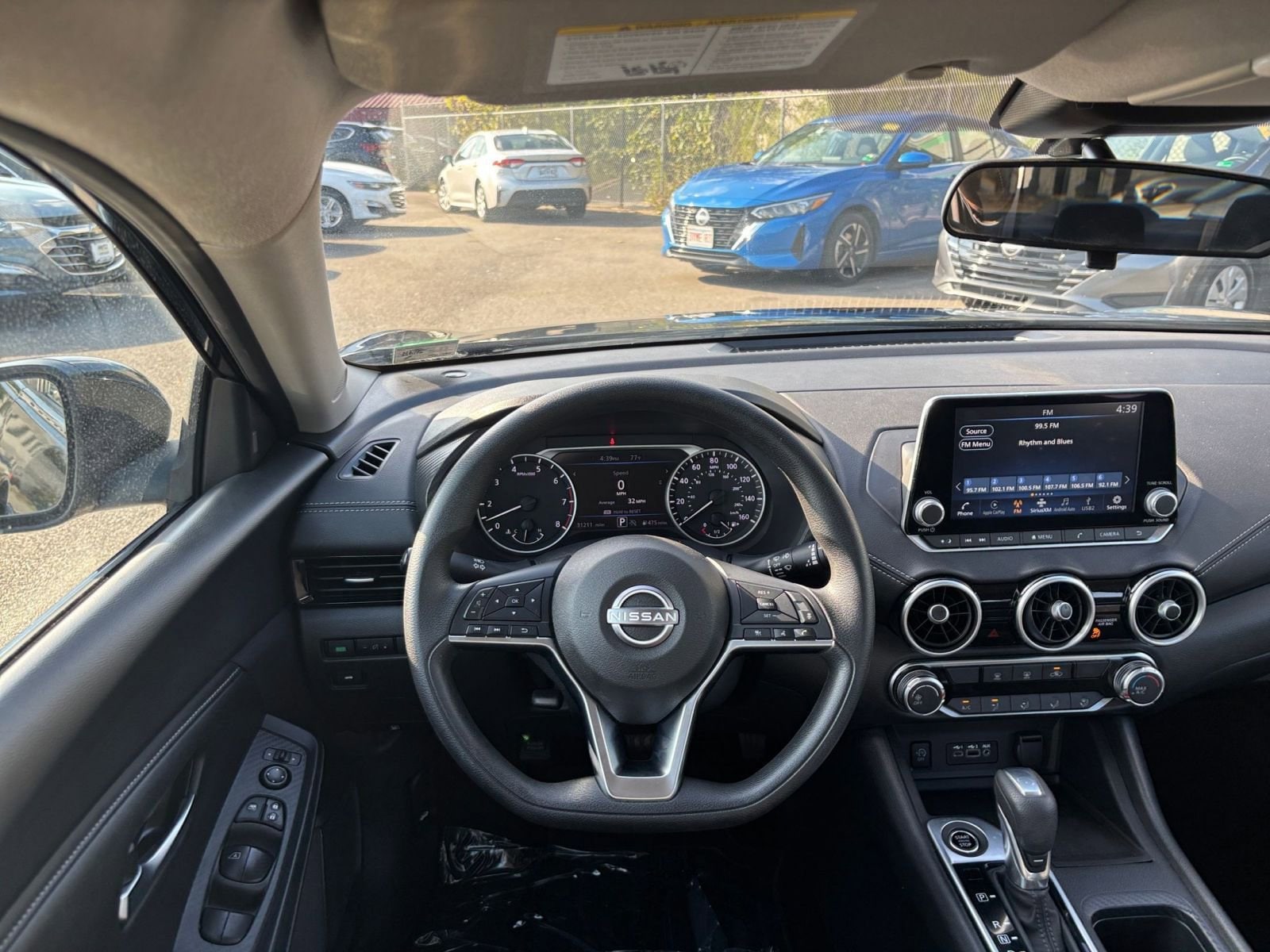 Thumbnail: 2024 Nissan Sentra - 32
