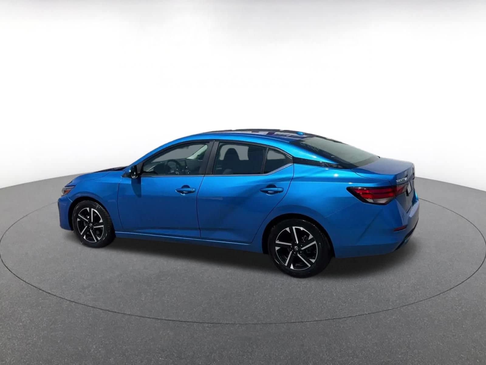 Thumbnail: 2025 Nissan Sentra - 8