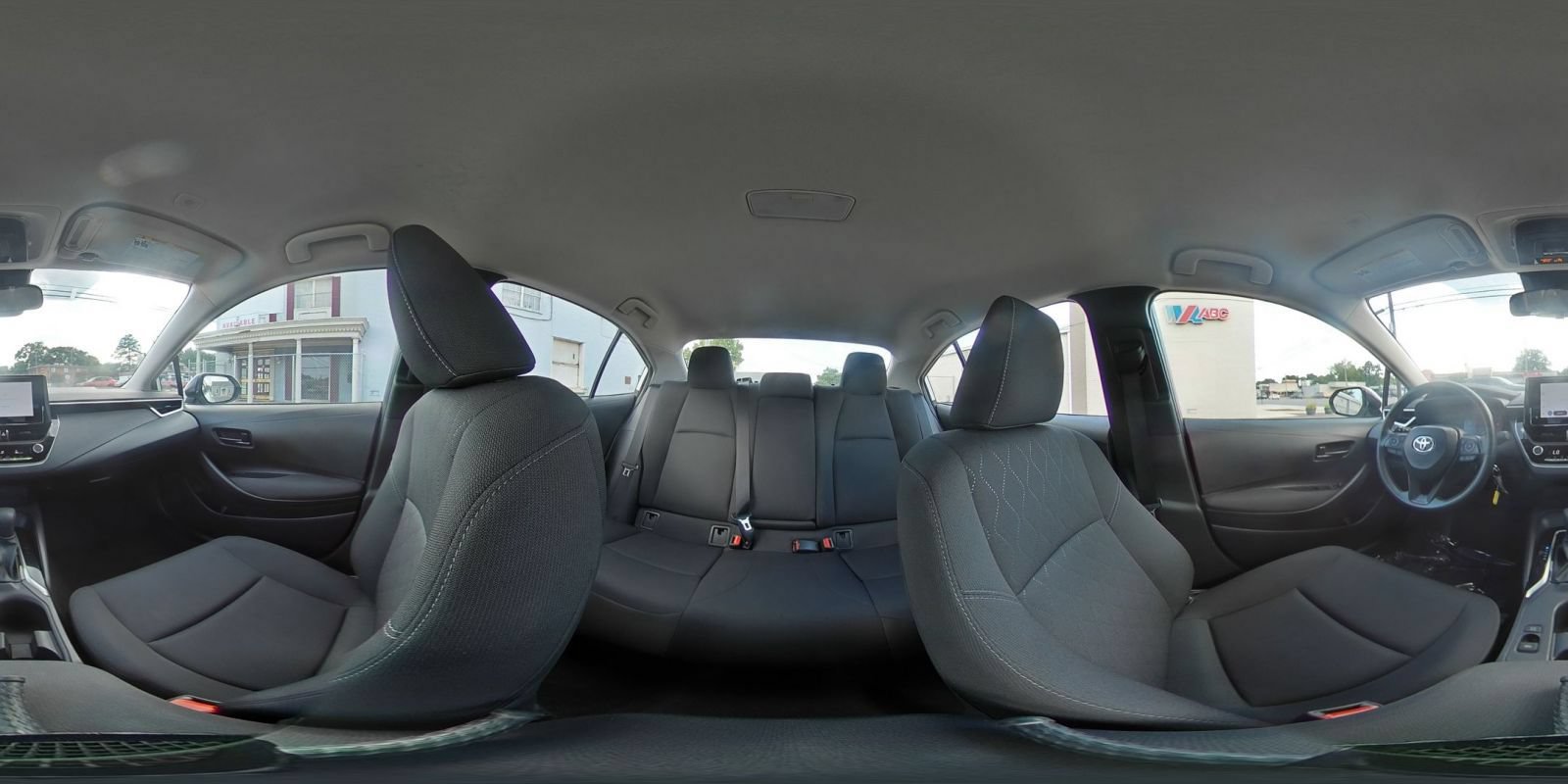 Thumbnail: 2025 Toyota Corolla - 35