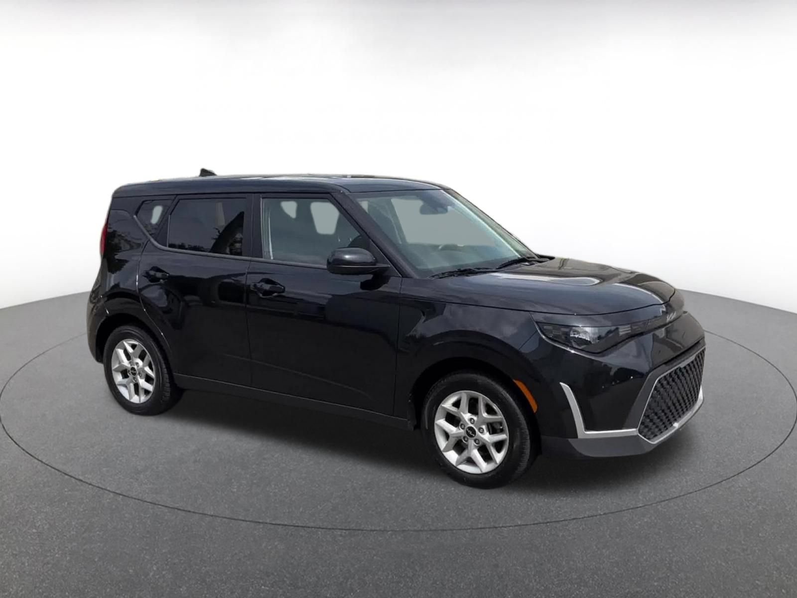 Thumbnail: 2025 Kia Soul - 2