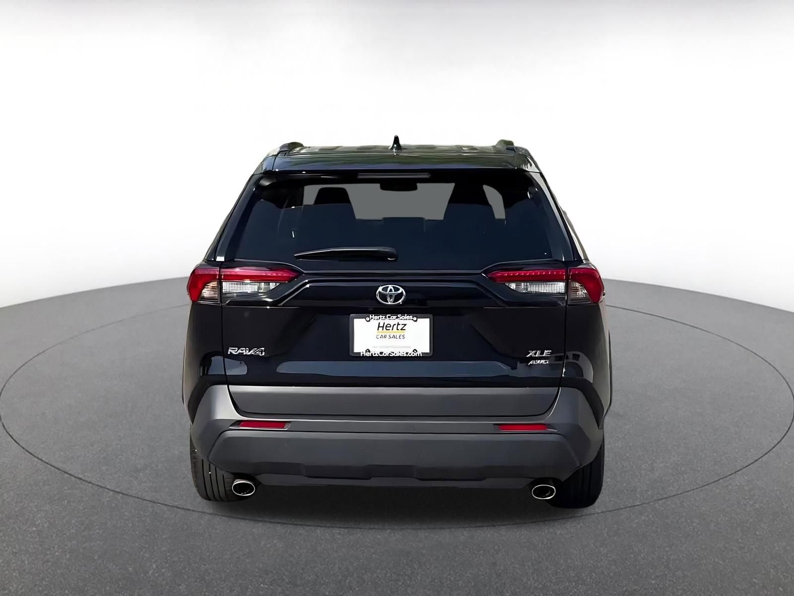 Thumbnail: 2025 Toyota RAV4 - 12