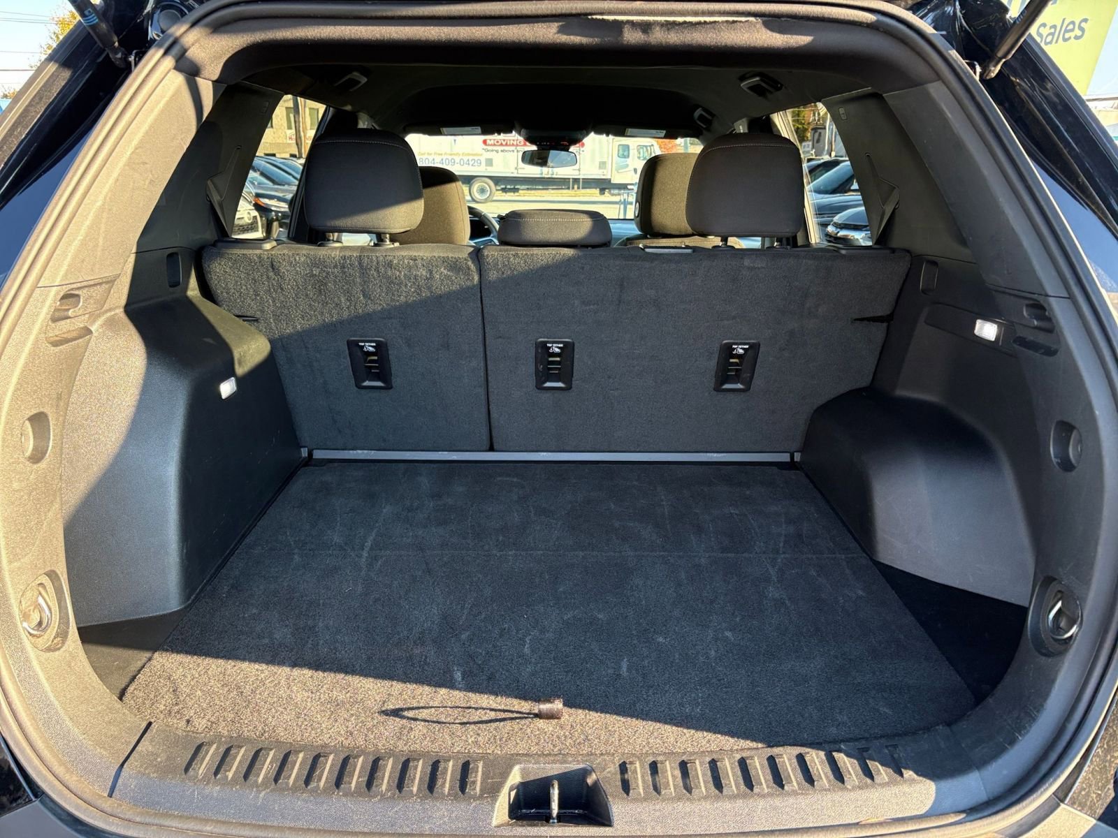 Thumbnail: 2025 Chevrolet Equinox - 30