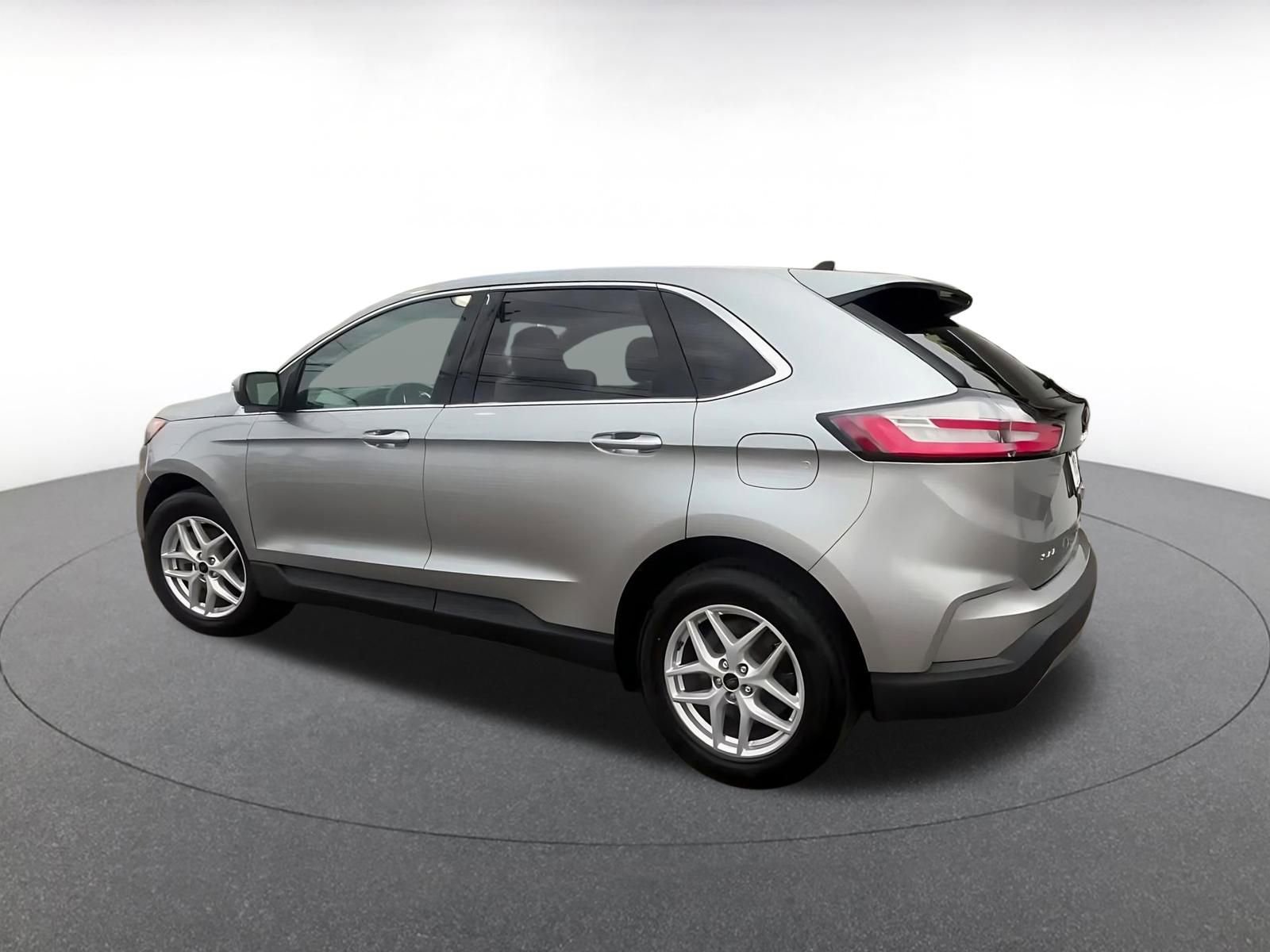 Thumbnail: 2024 Ford Edge - 10