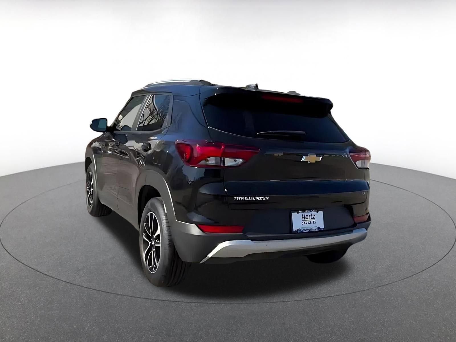 Thumbnail: 2025 Chevrolet TrailBlazer - 11