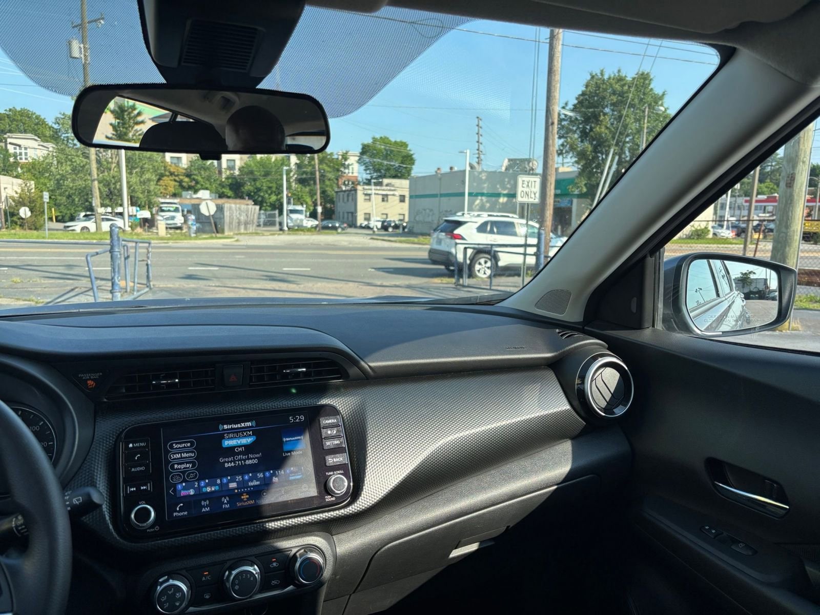 2024 Nissan Kicks SV 33