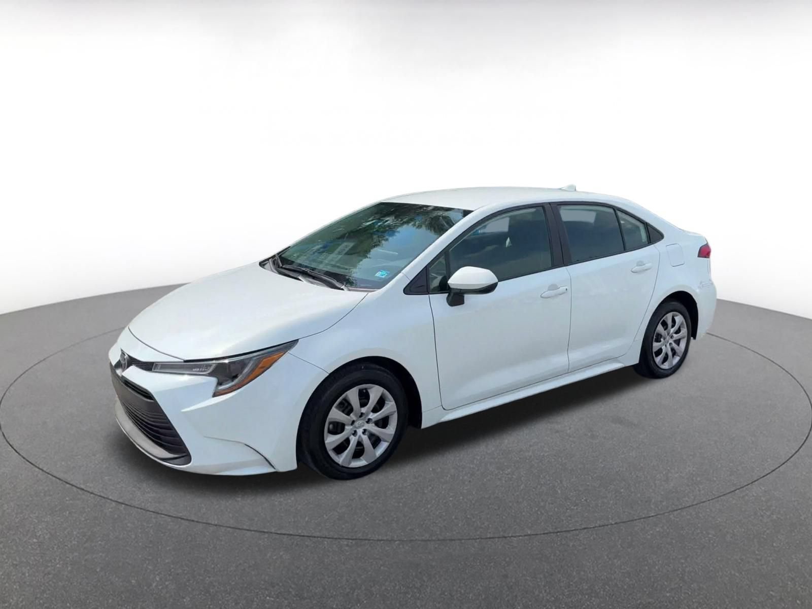 Thumbnail: 2025 Toyota Corolla - 8