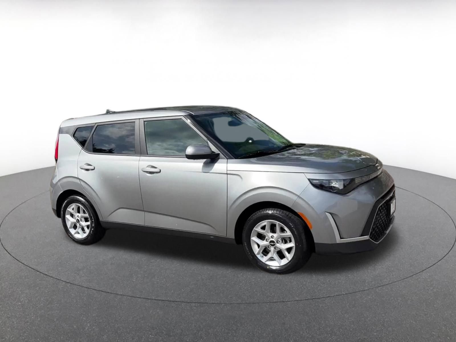 Thumbnail: 2025 Kia Soul - 2