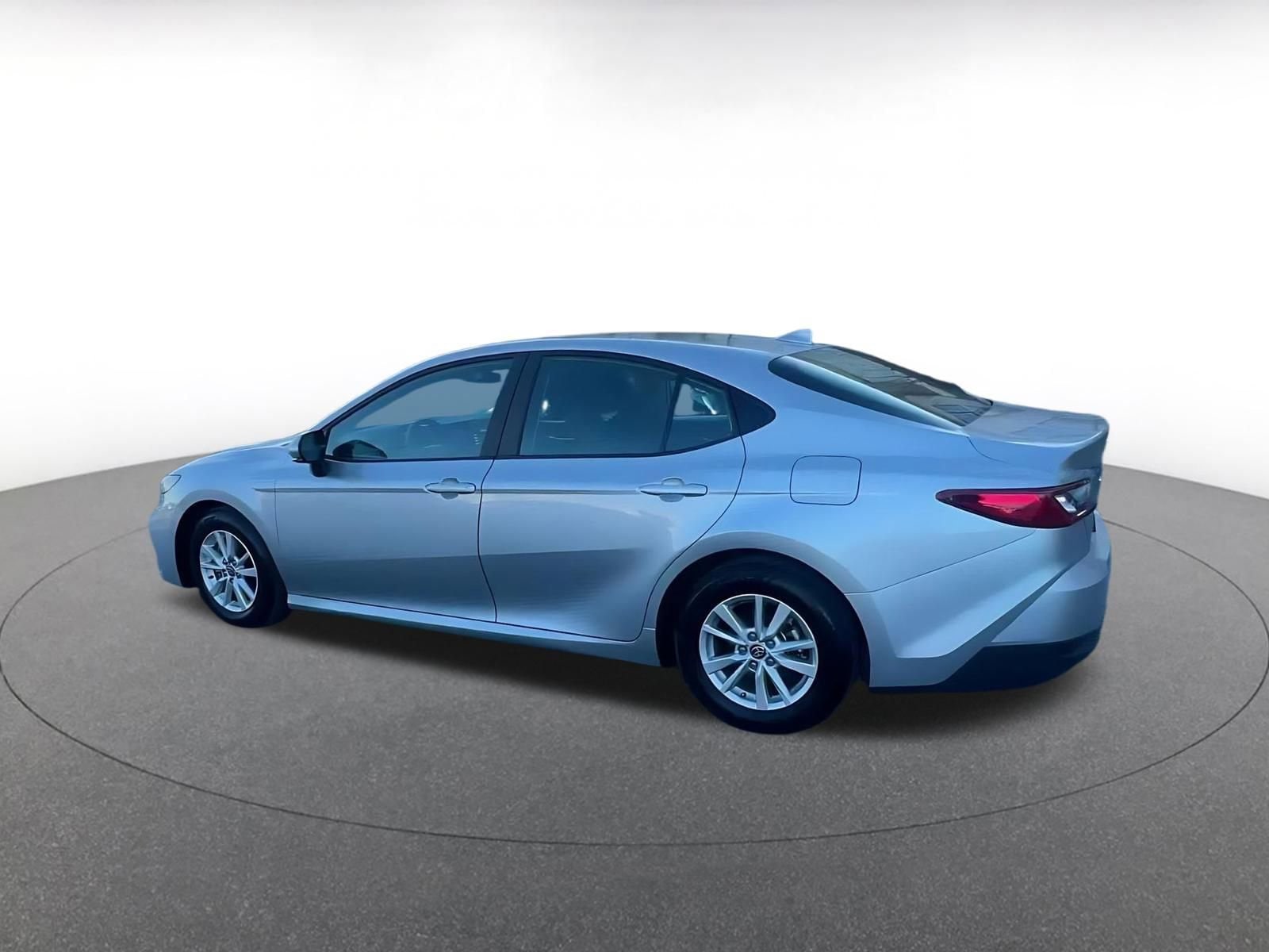 Thumbnail: 2025 Toyota Camry - 11