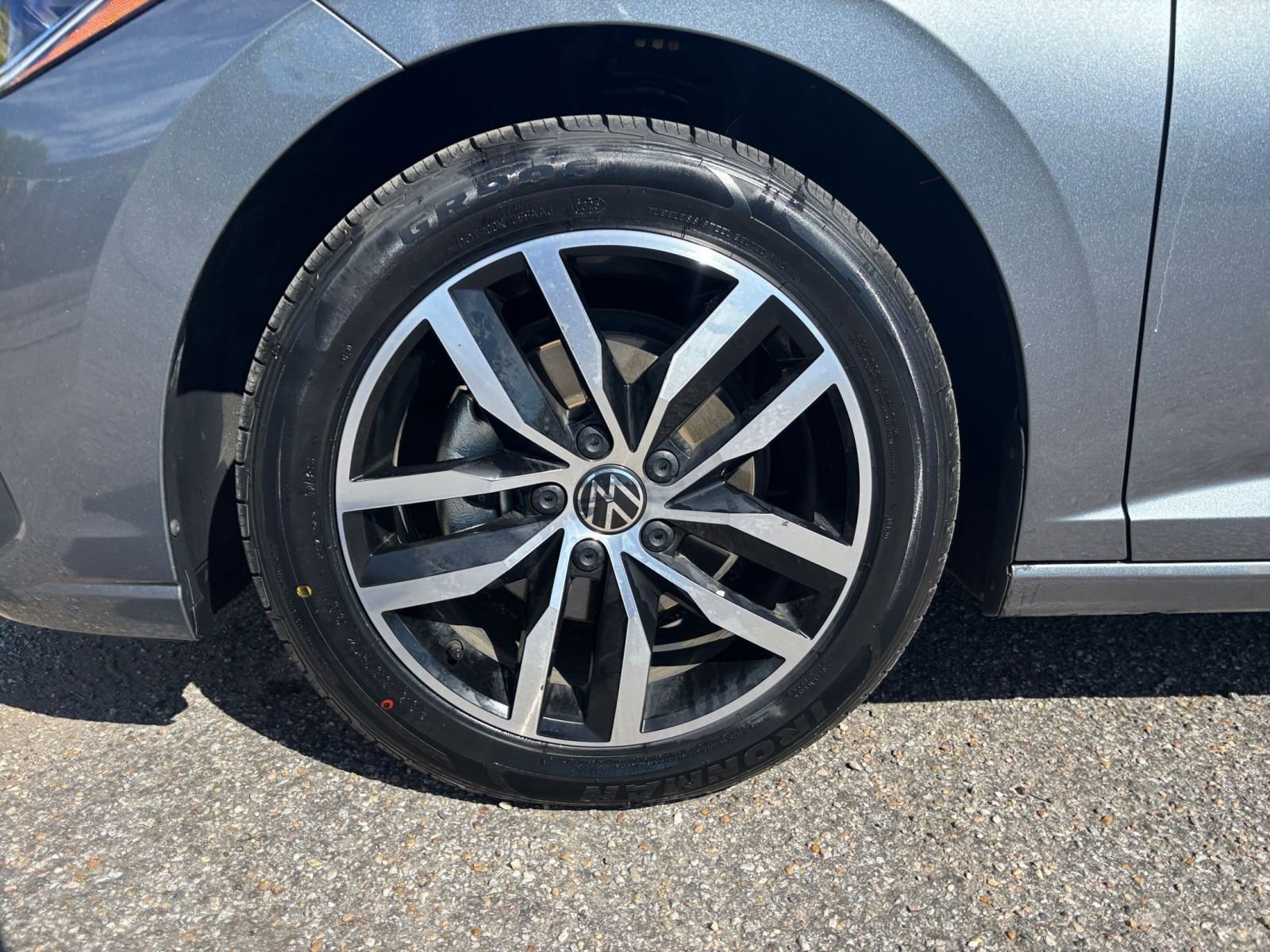 Thumbnail: 2025 Volkswagen Jetta - 29