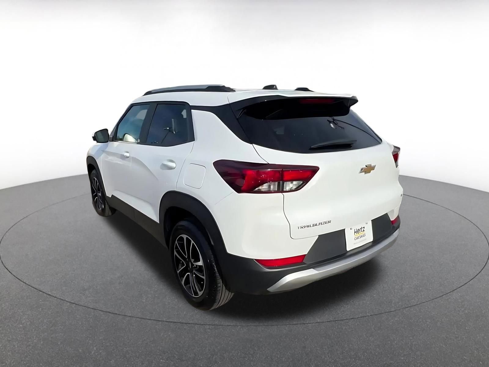 Thumbnail: 2025 Chevrolet TrailBlazer - 11