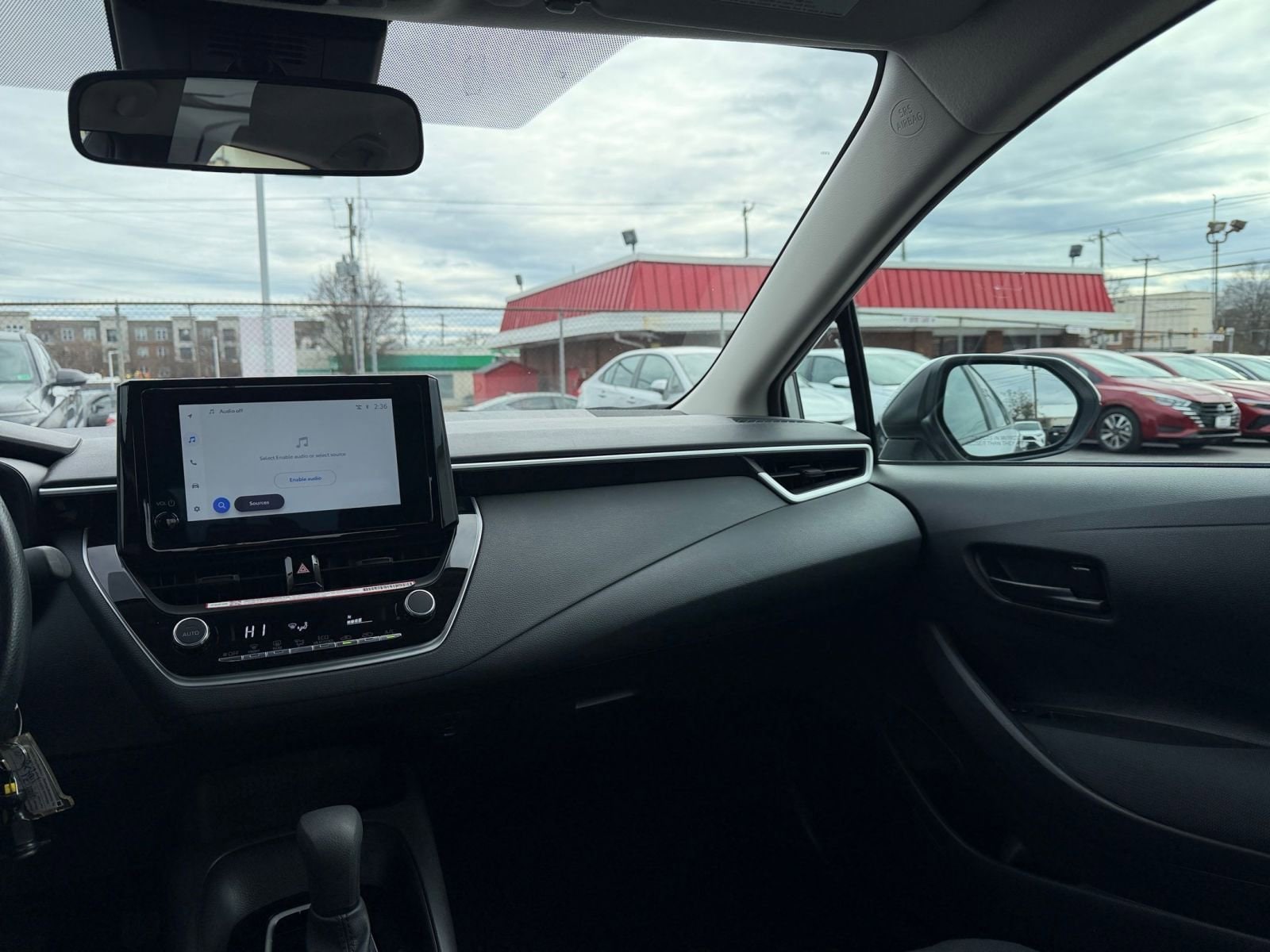 Thumbnail: 2025 Toyota Corolla - 33