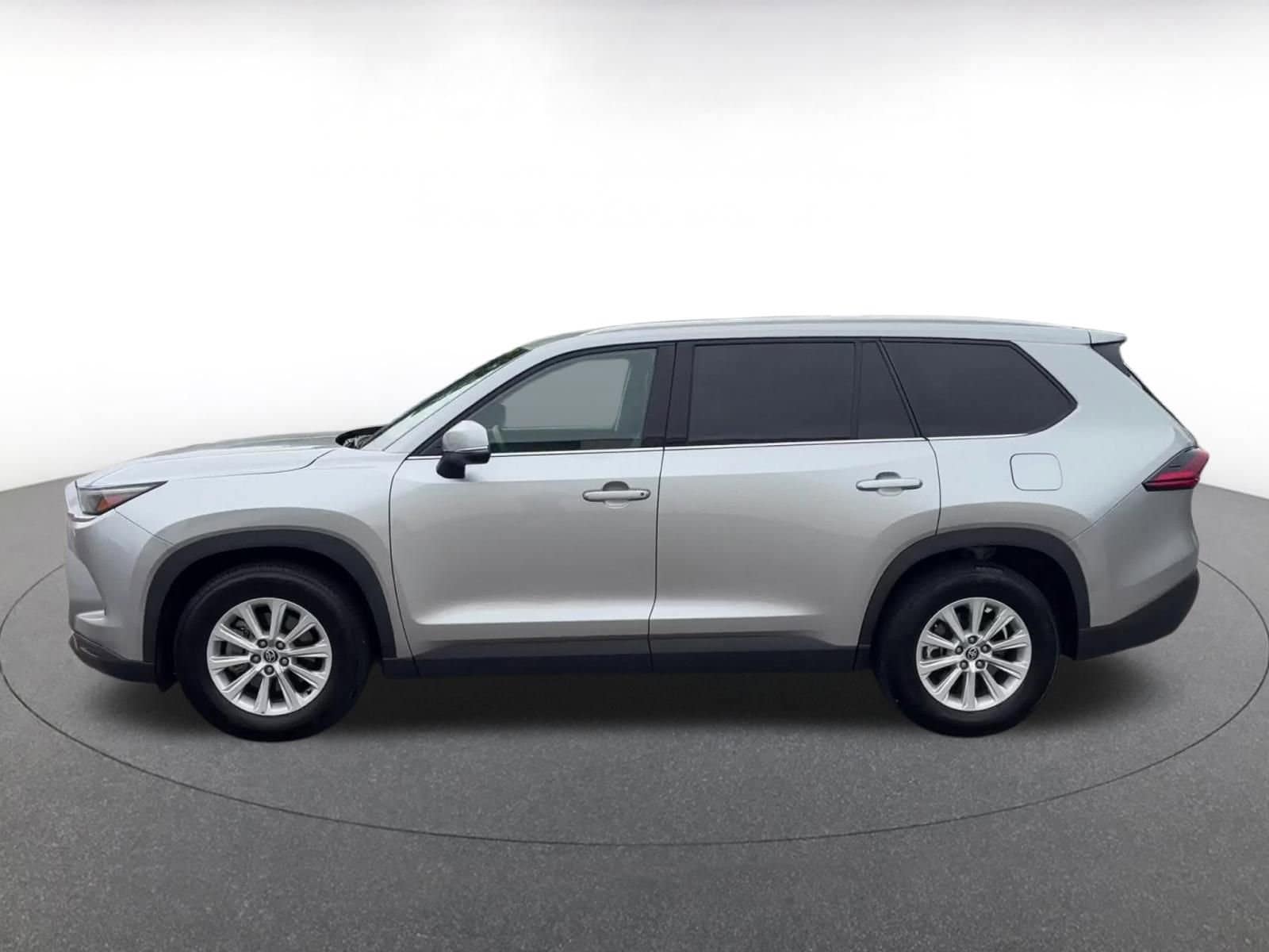 Thumbnail: 2025 Toyota Grand Highlander - 9