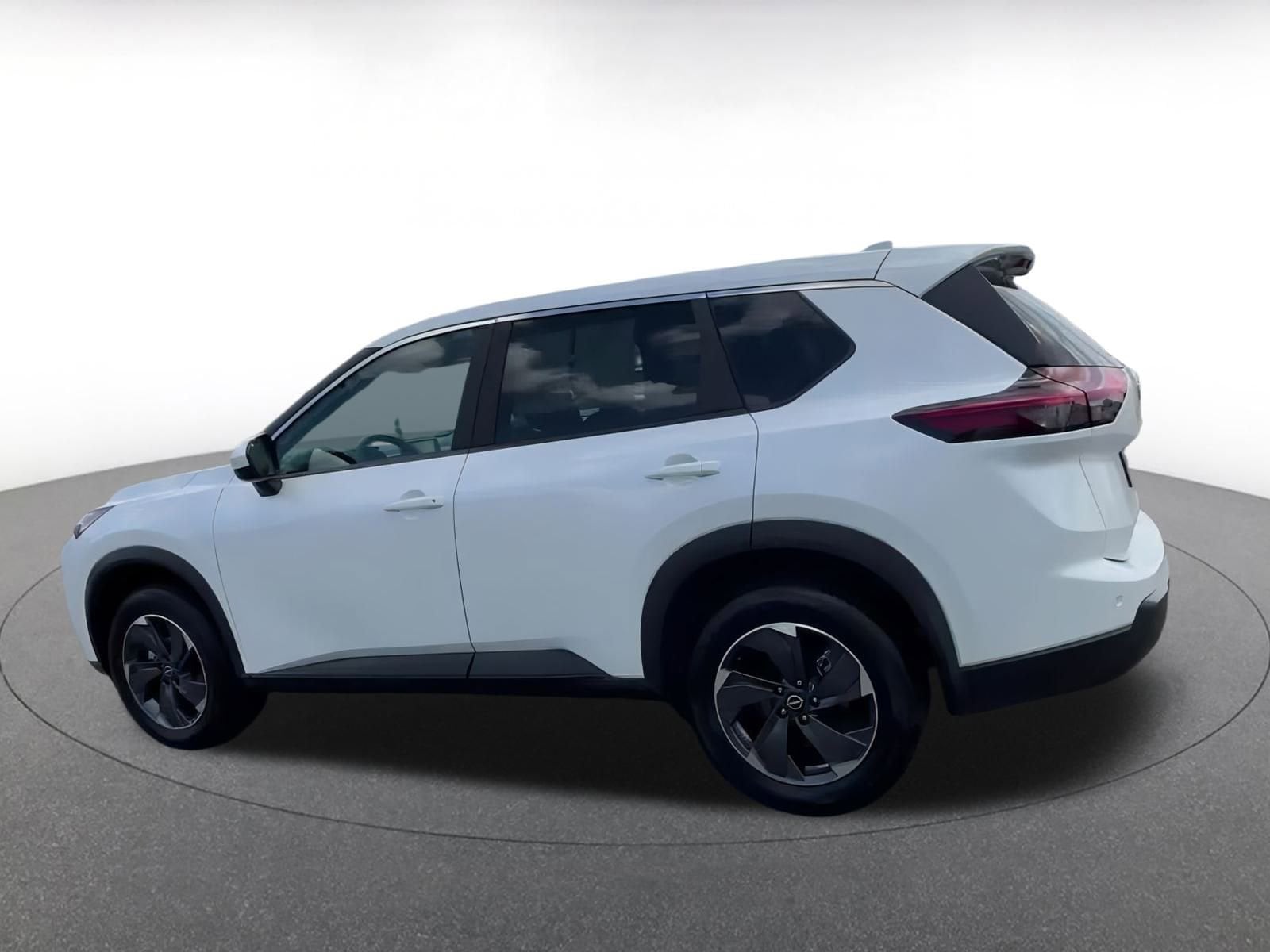 Thumbnail: 2024 Nissan Rogue - 10