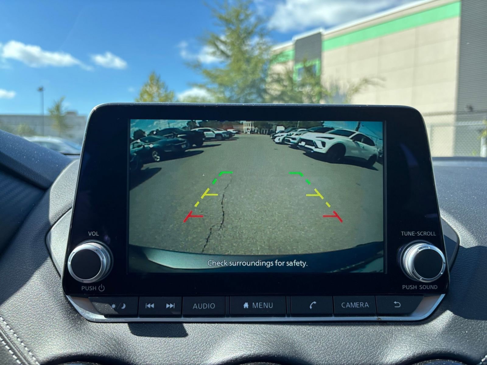 Thumbnail: 2024 Nissan Sentra - 17