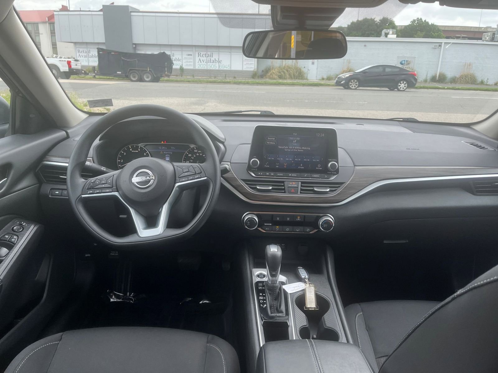 Thumbnail: 2025 Nissan Altima - 33