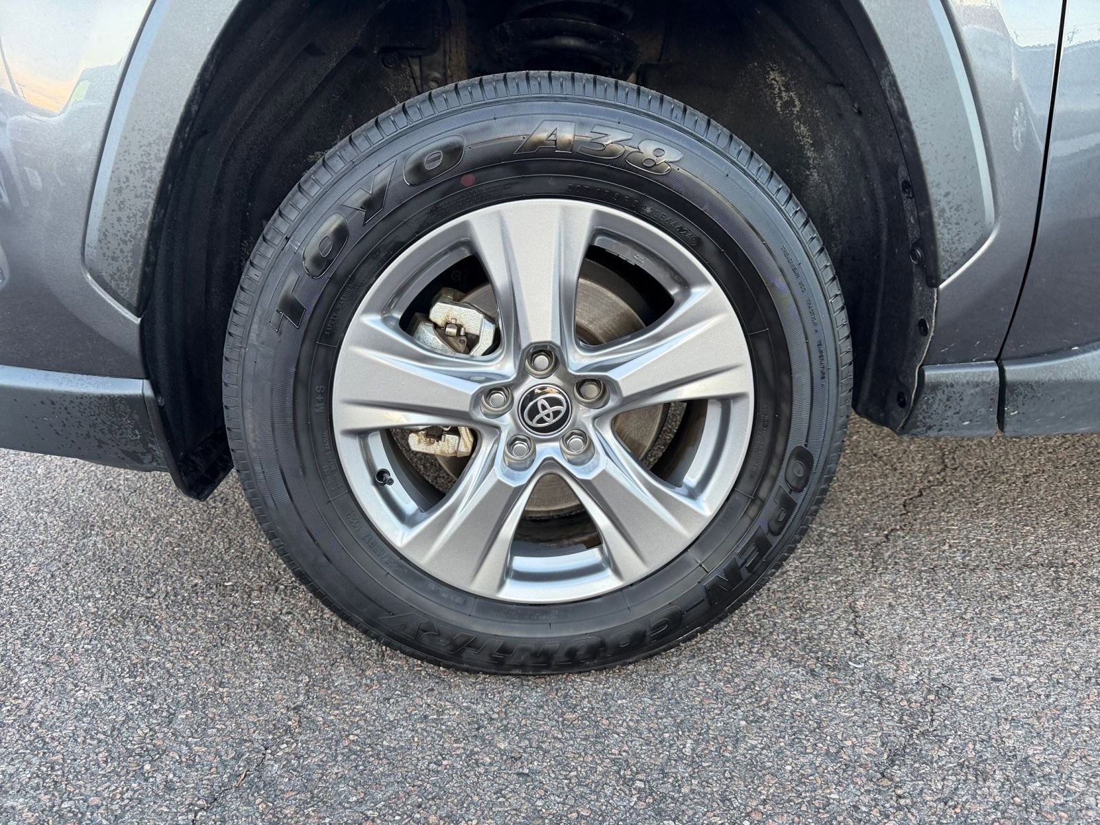 Thumbnail: 2025 Toyota RAV4 - 29