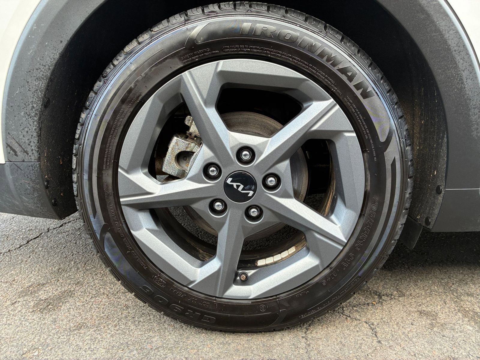 Thumbnail: 2025 Kia K4 - 32