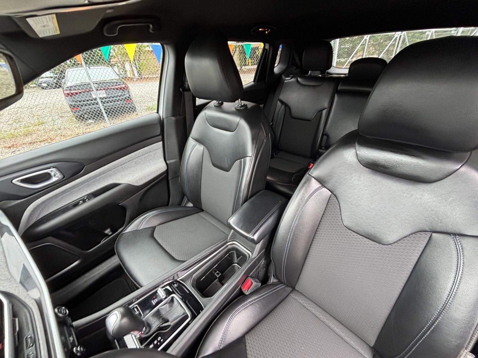 Thumbnail: 2023 Jeep Compass - 35