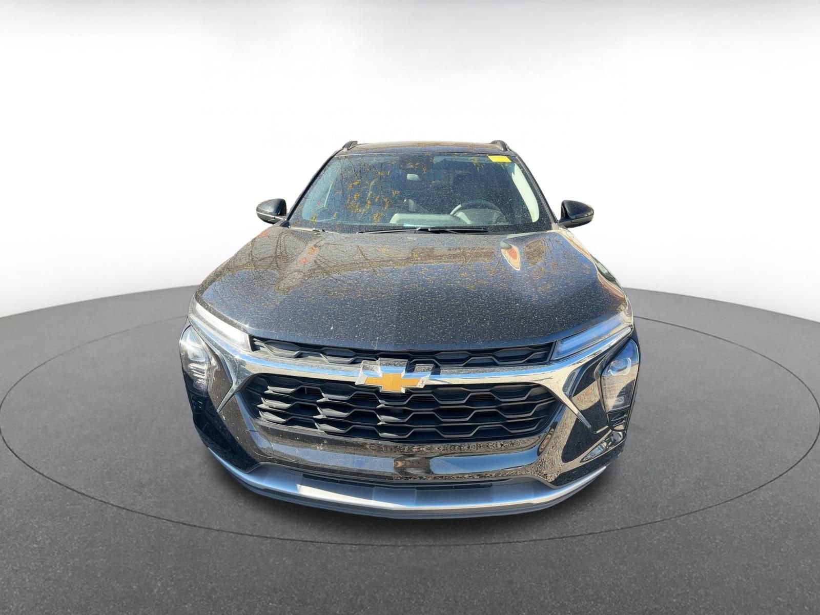 Thumbnail: 2025 Chevrolet Trax - 3