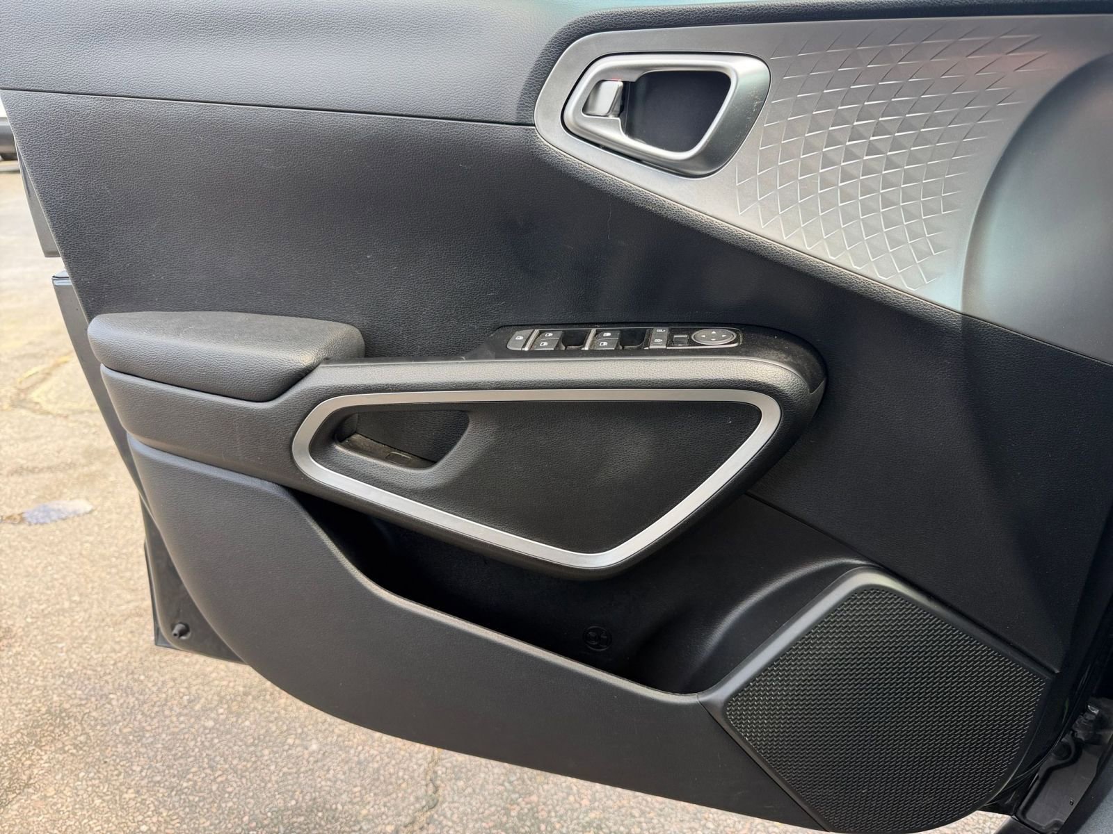 Thumbnail: 2025 Kia Soul - 18