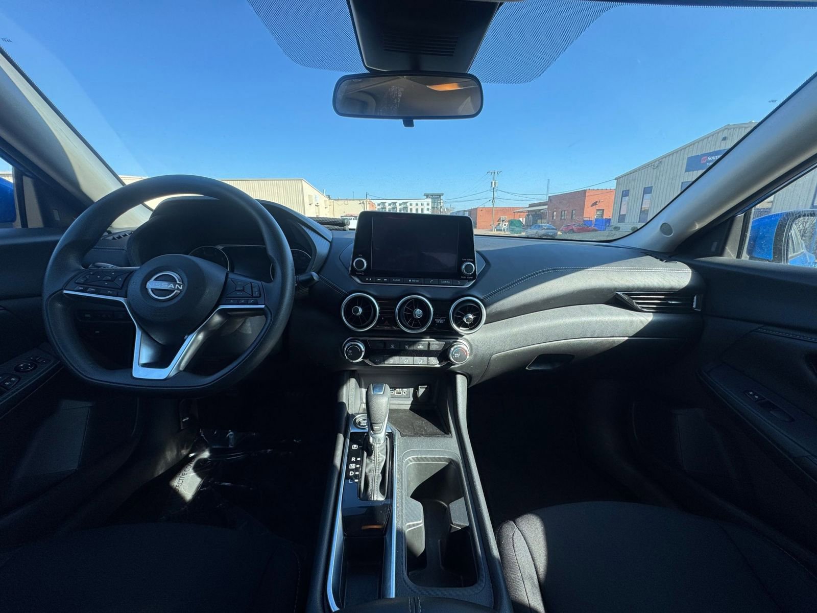 Thumbnail: 2025 Nissan Sentra - 31