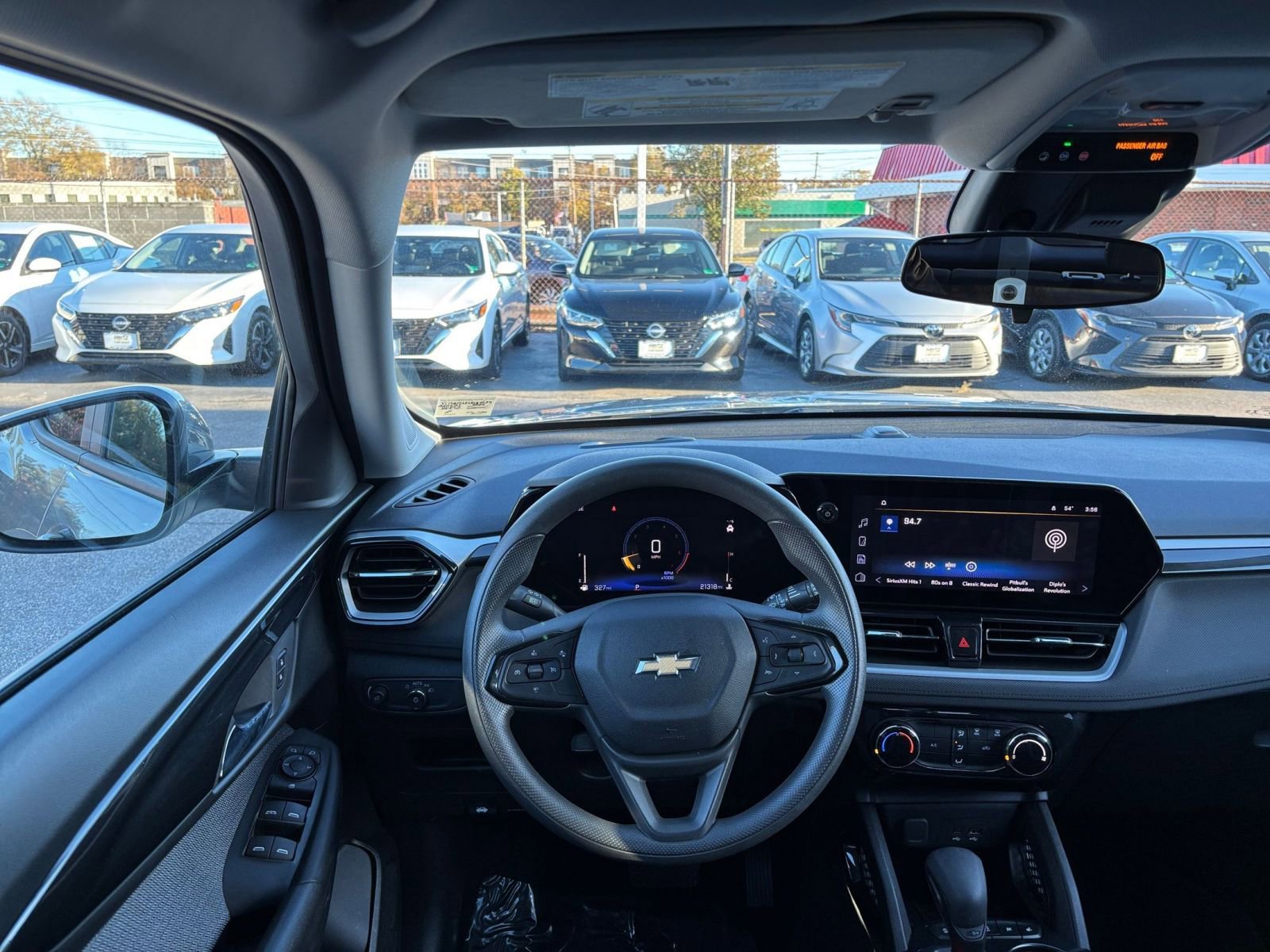 Thumbnail: 2025 Chevrolet TrailBlazer - 32