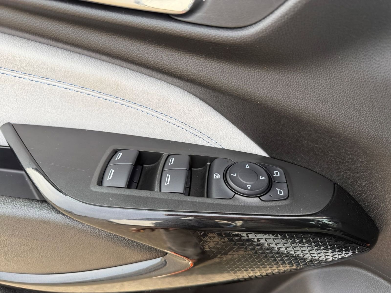 Thumbnail: 2025 Chevrolet Trax - 20