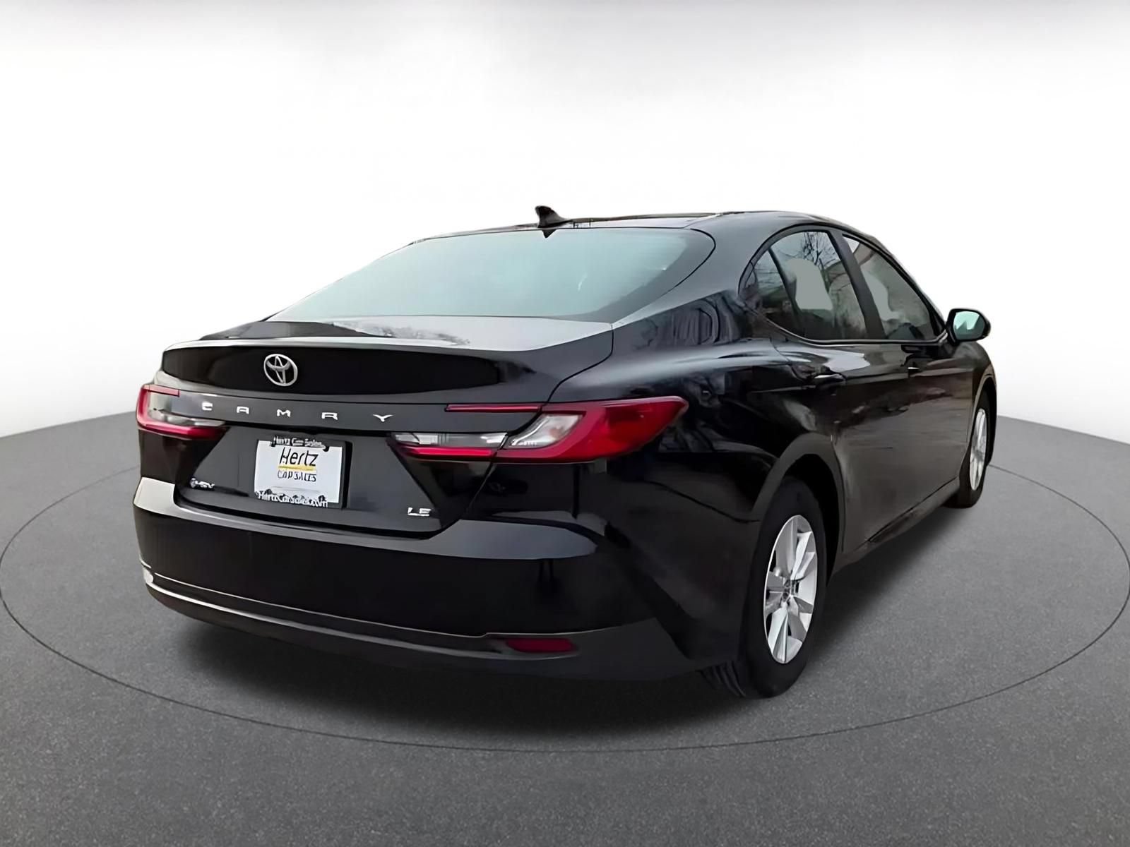 Thumbnail: 2025 Toyota Camry - 14