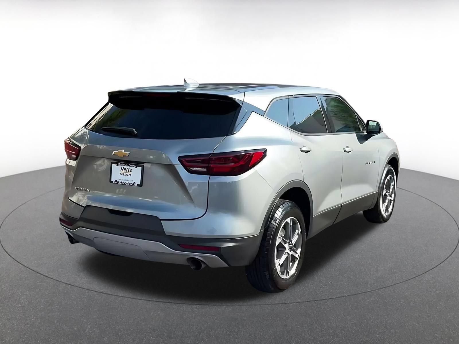 Thumbnail: 2026 Chevrolet Blazer - 13