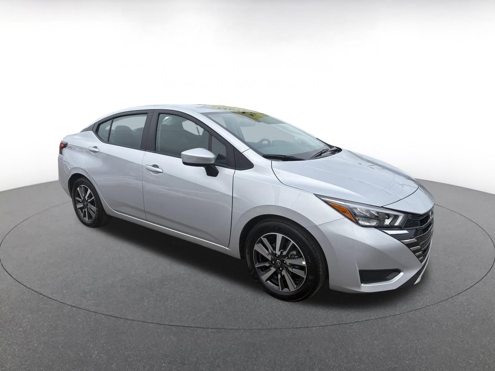 2025 Nissan Versa Sedan SV