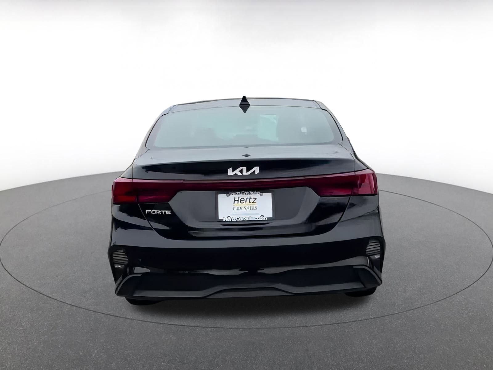 Thumbnail: 2024 Kia Forte - 12