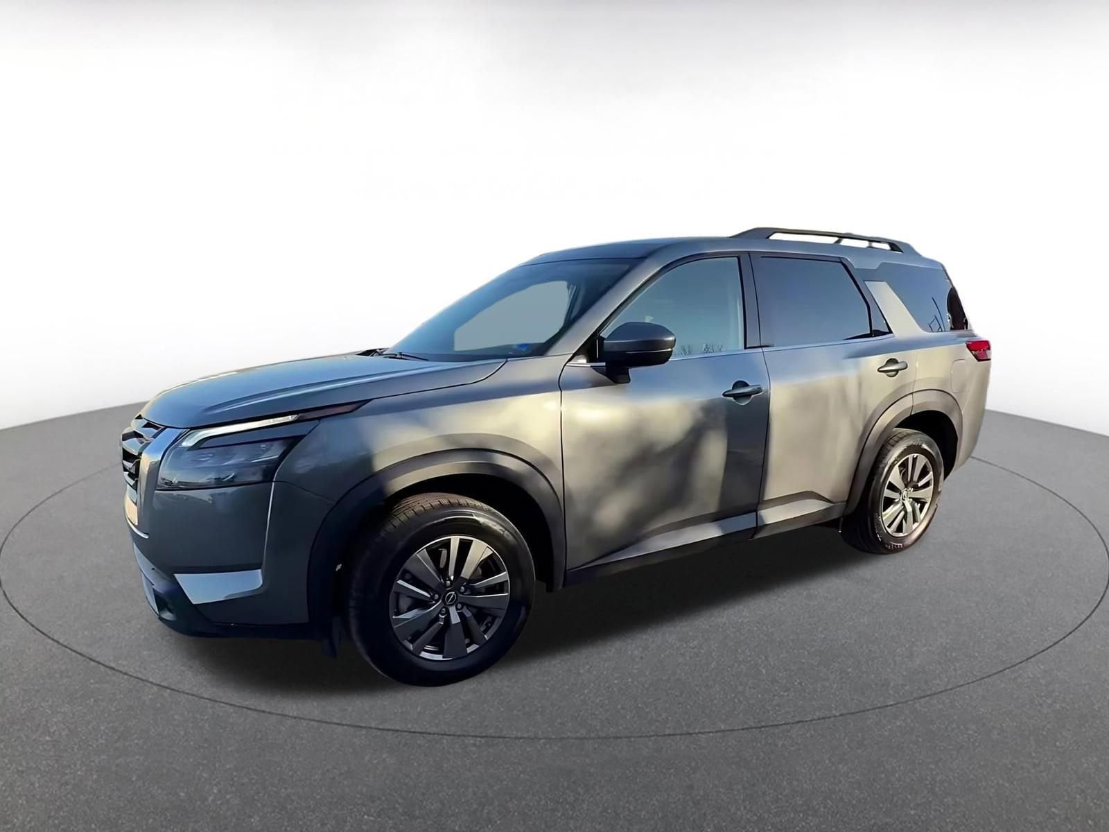 Thumbnail: 2025 Nissan Pathfinder - 8