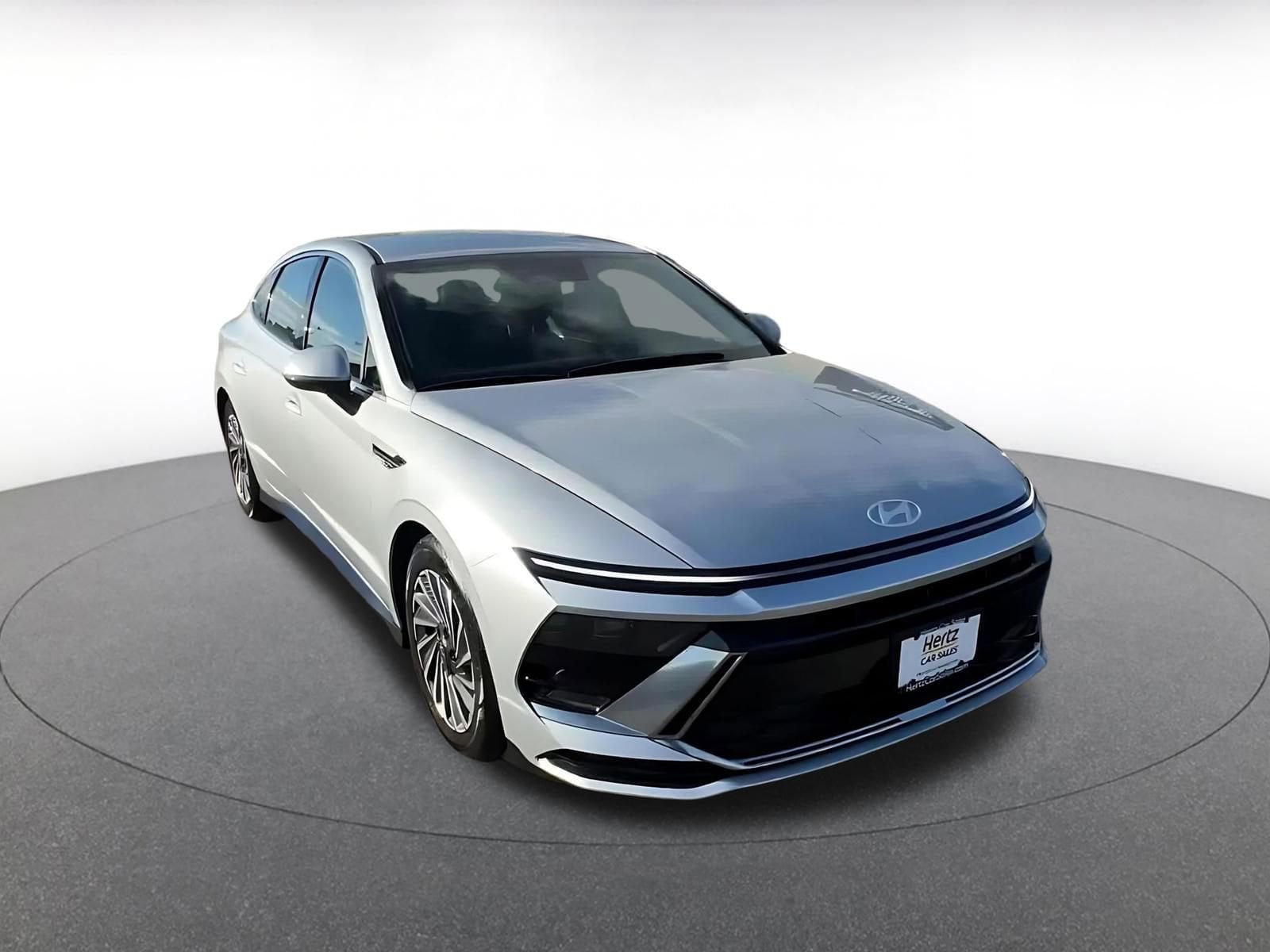 Thumbnail: 2025 Hyundai Sonata - 3