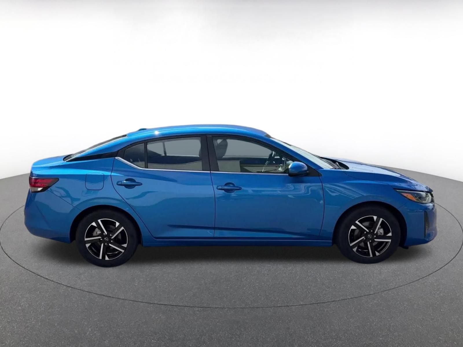 Thumbnail: 2025 Nissan Sentra - 13