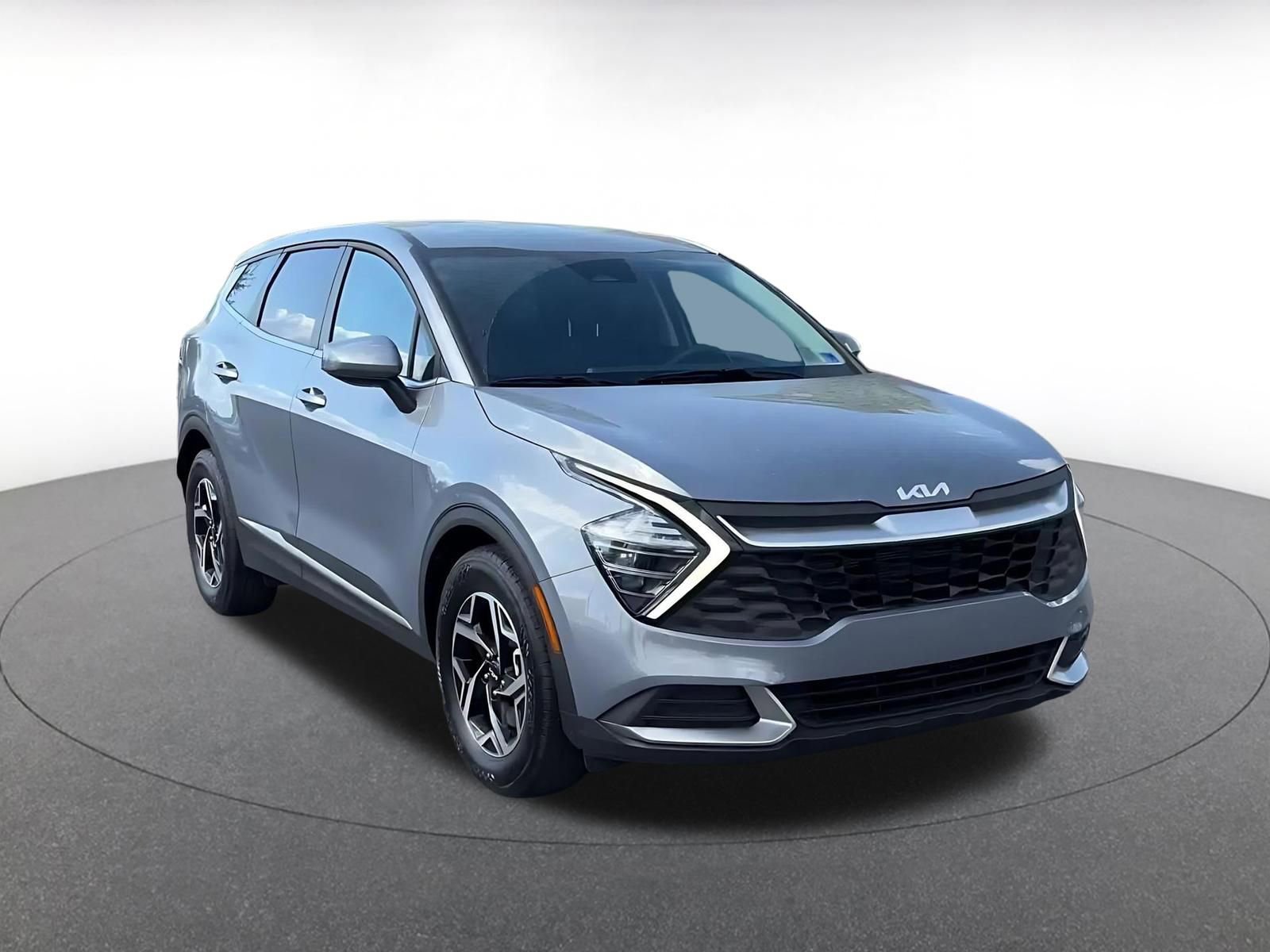 Thumbnail: 2025 Kia Sportage - 3