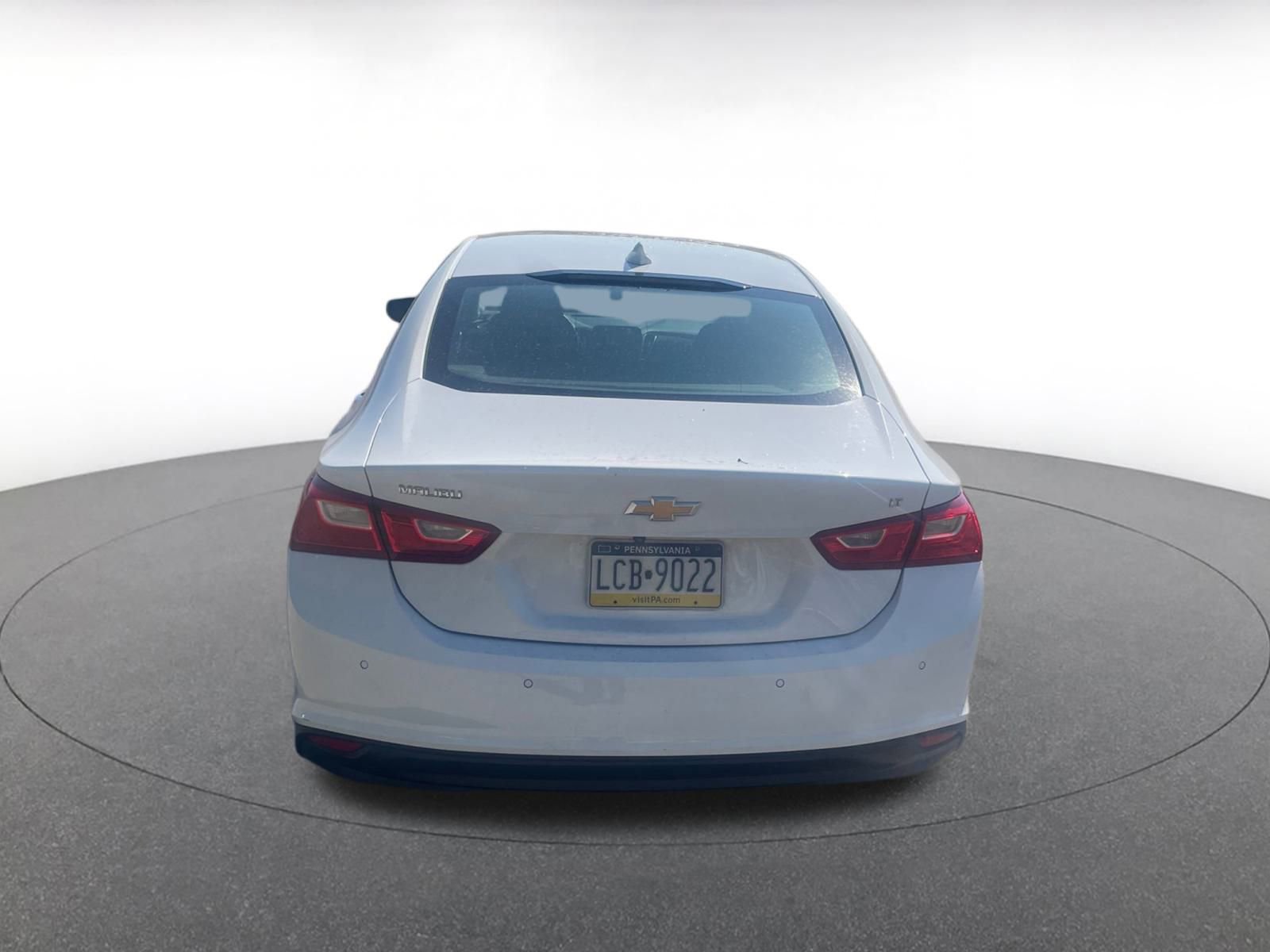 Thumbnail: 2023 Chevrolet Malibu - 6