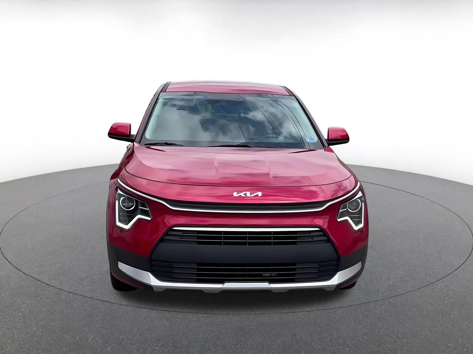 Thumbnail: 2026 Kia Niro - 4