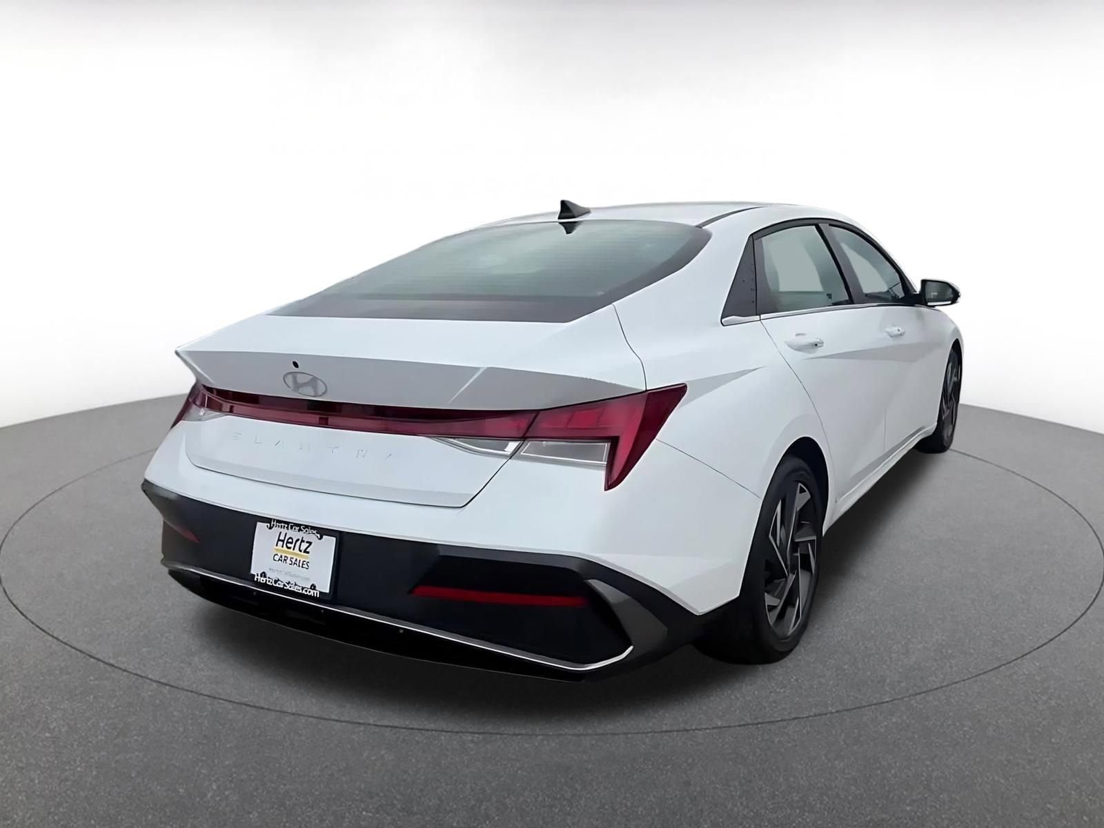 Thumbnail: 2025 Hyundai Elantra - 14