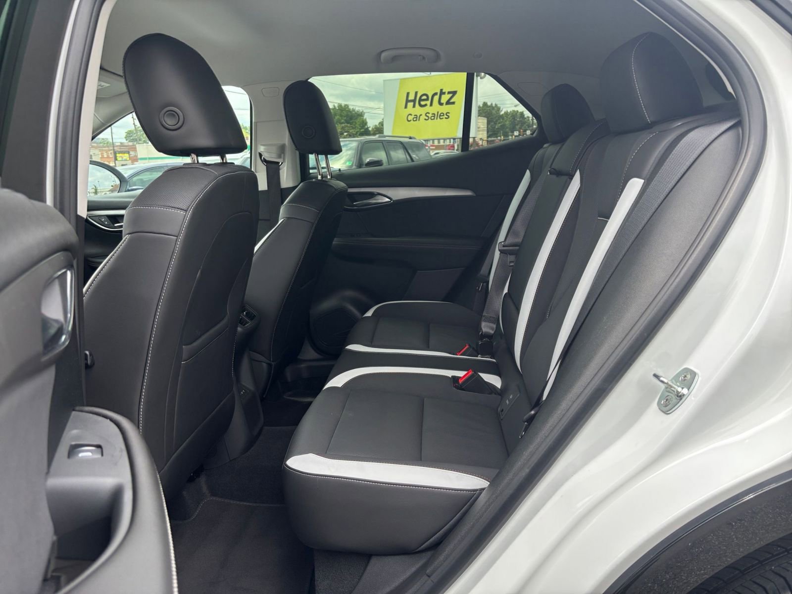 Thumbnail: 2024 Buick Envision - 25