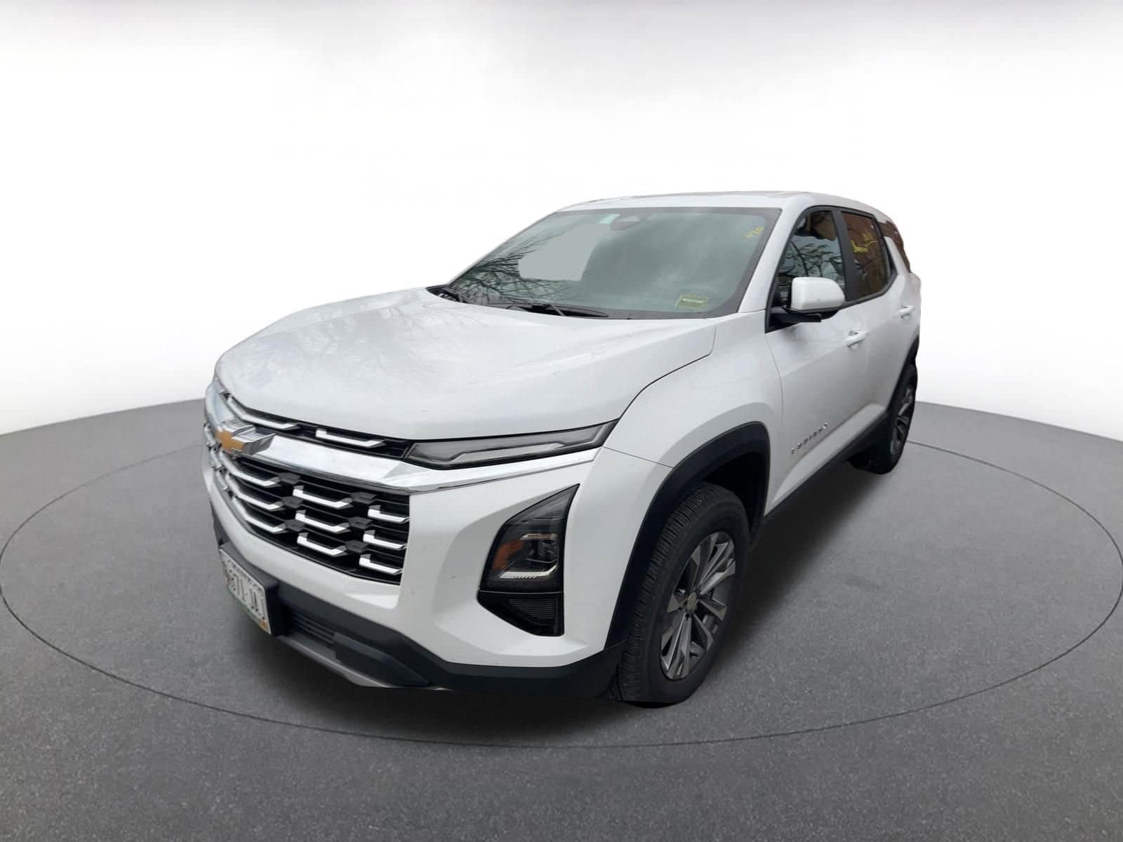 Thumbnail: 2025 Chevrolet Equinox - 3