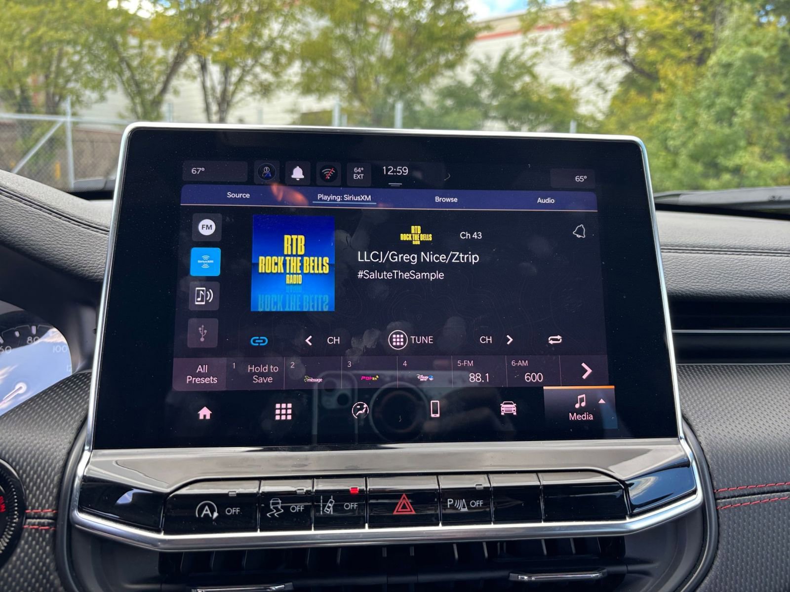 Thumbnail: 2025 Jeep Compass - 21