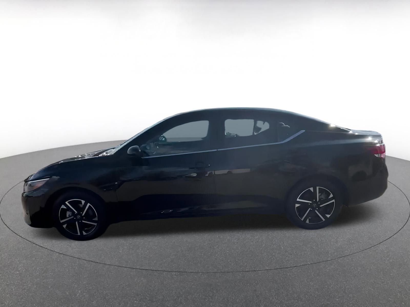 Thumbnail: 2024 Nissan Sentra - 9