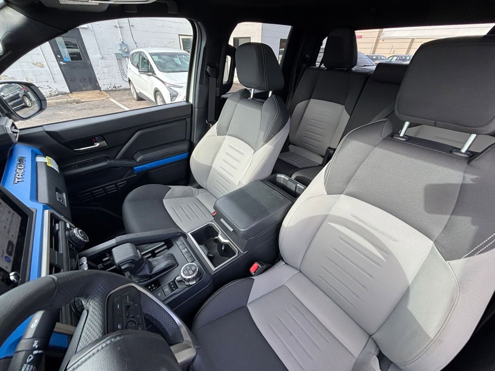 Thumbnail: 2025 Toyota Tacoma - 35