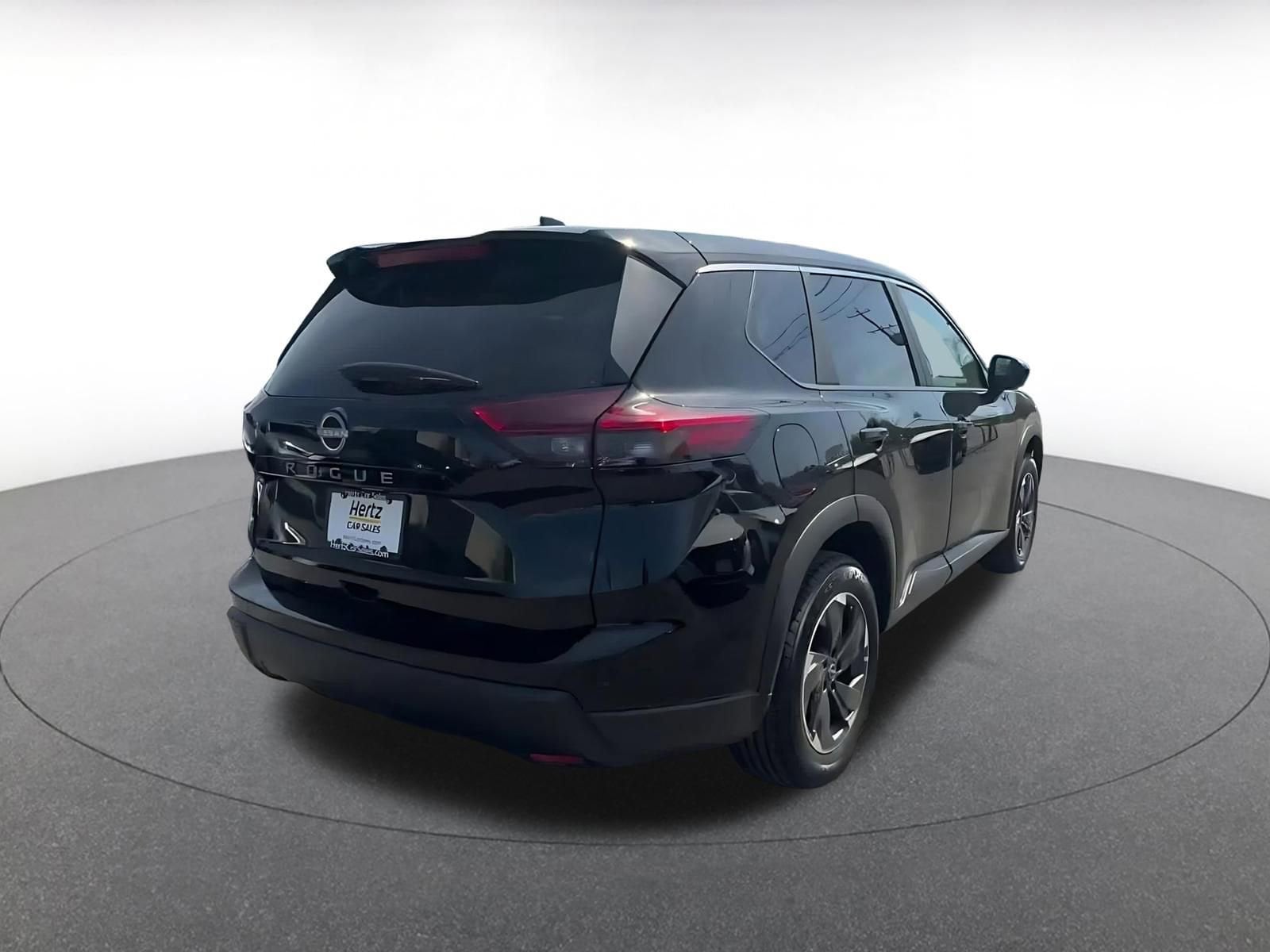 Thumbnail: 2025 Nissan Rogue - 14