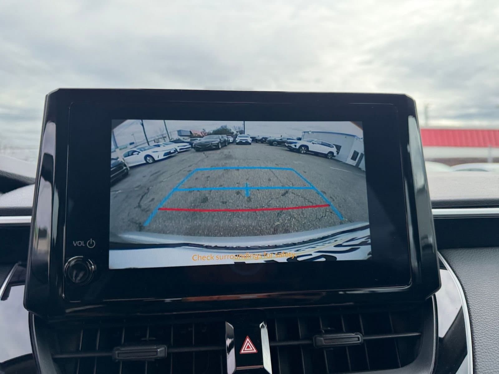 Thumbnail: 2025 Toyota Corolla - 17