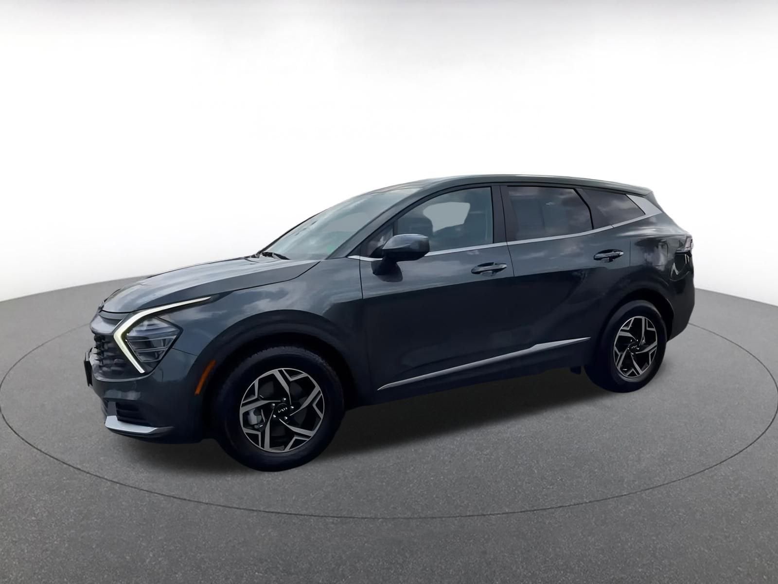 Thumbnail: 2024 Kia Sportage - 7
