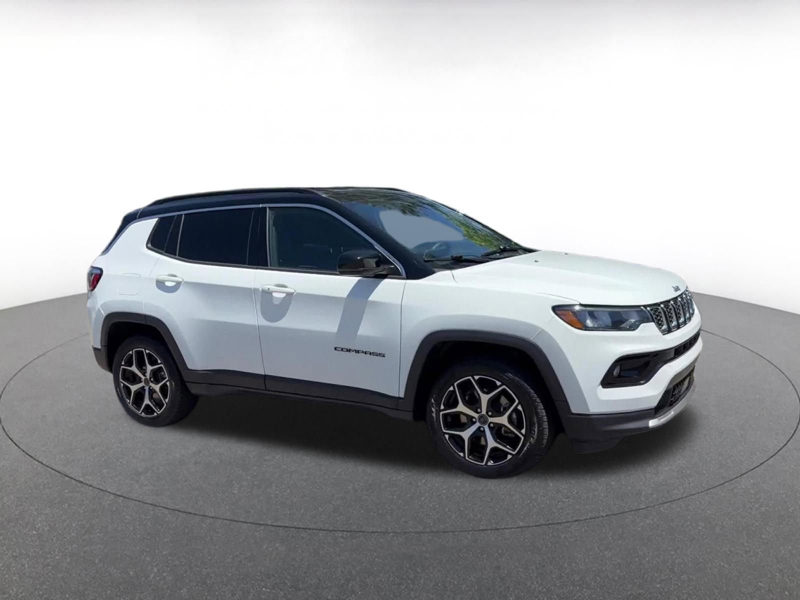 Thumbnail: 2025 Jeep Compass - 2