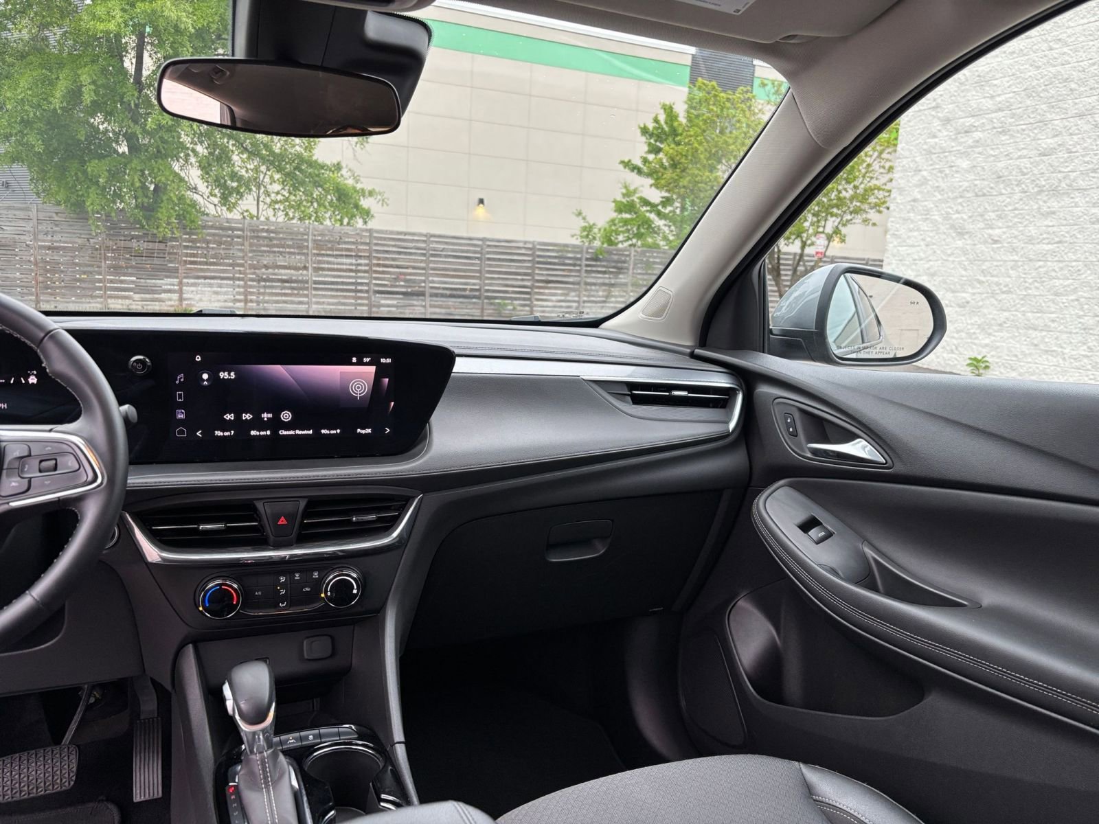 Thumbnail: 2025 Buick Encore GX - 35