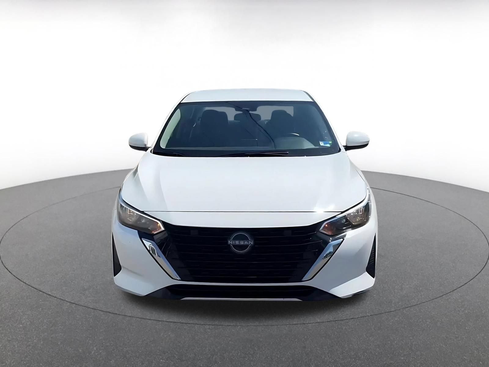 Thumbnail: 2025 Nissan Sentra - 4