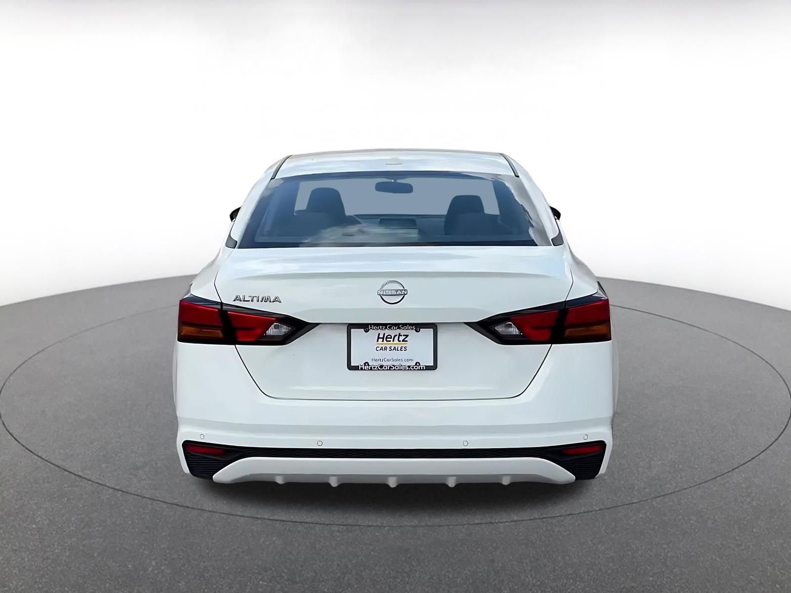 Thumbnail: 2025 Nissan Altima - 12